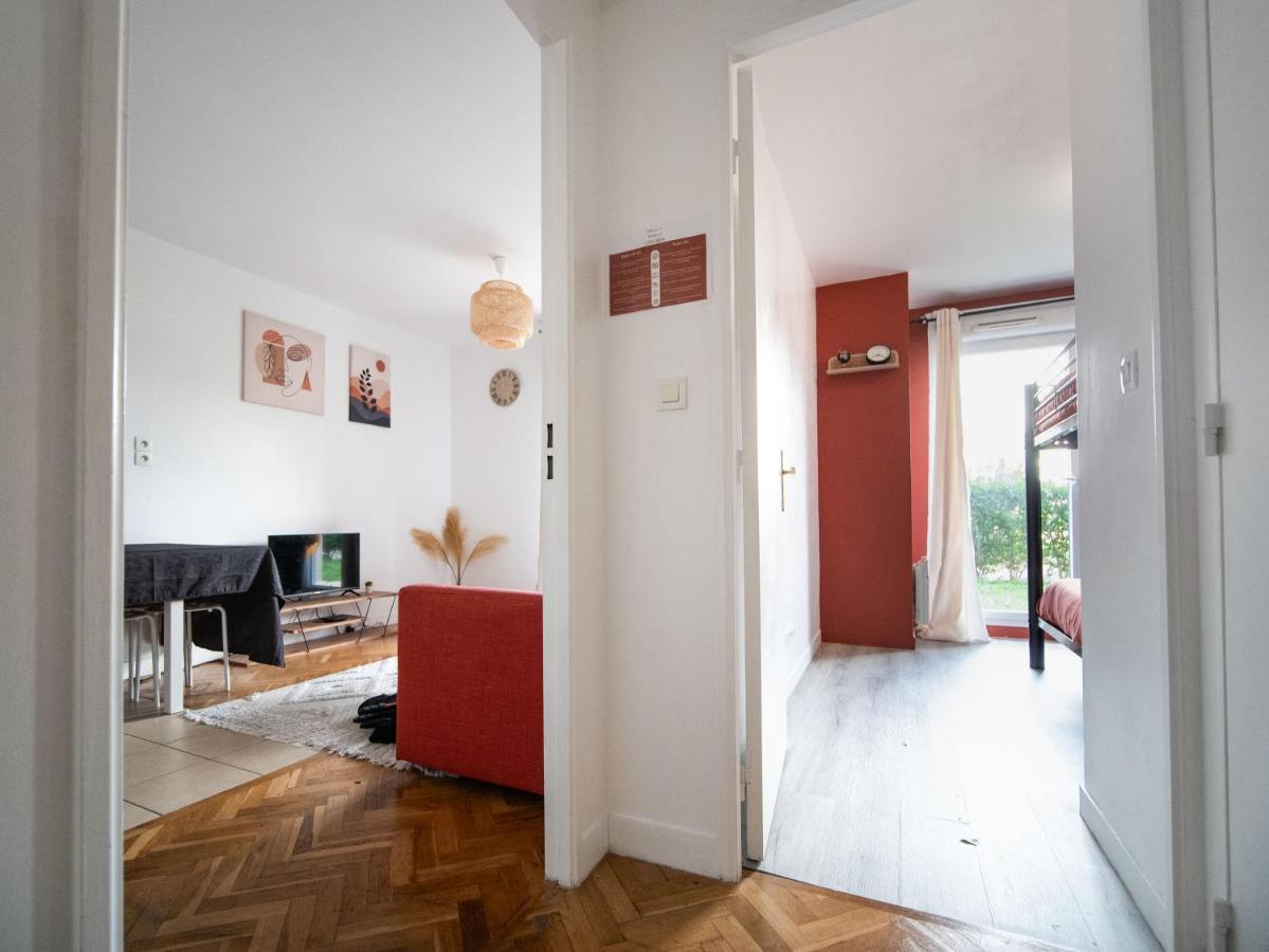 Appartement 10 Mins Disneyland - Jardin Et Parking Montevrain Exterior photo